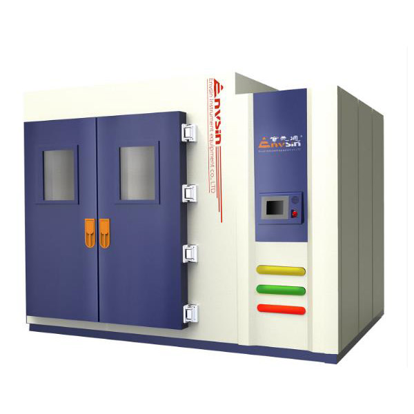 Walk-in high and low temperature laboratory